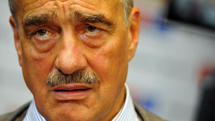 Schwarzenberg jásá. Soud mu přiklepl rakouské a bavorské zámky
