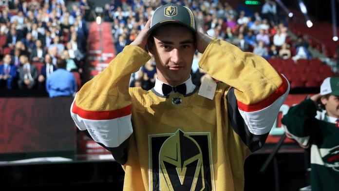 Smlouva v NHL jako dárek k Vánocům. Šapovaliv si plácl s Vegas