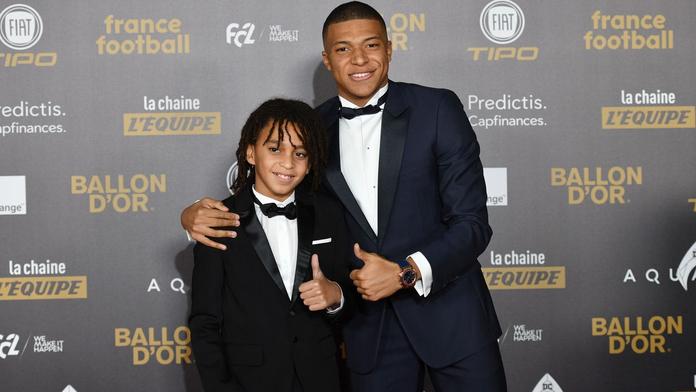 Mbappé má prima bráchu. Jeho služby si pojistilo vedení PSG