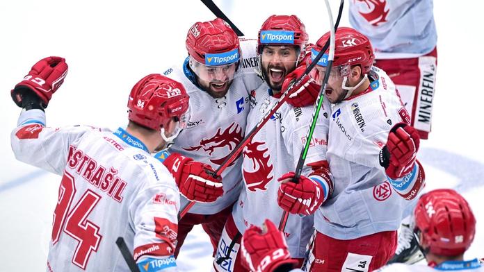 Šestá prohra v řadě. Sparta nestačila na Třinec a krize trvá