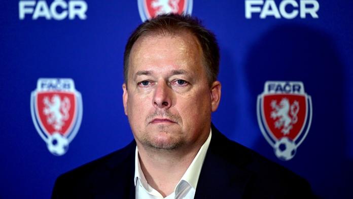 Šéf FAČR hodnotí: Výkon reprezentace hraničil s ostudou, chce vidět změnu