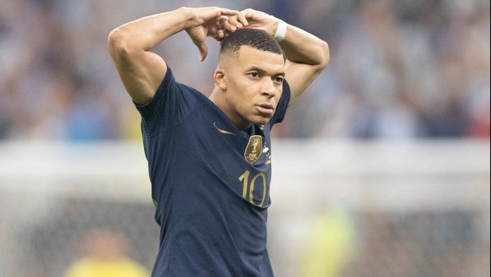 Francouzská média tepou své hráče. Maximální hodnocení nemá ani Mbappé