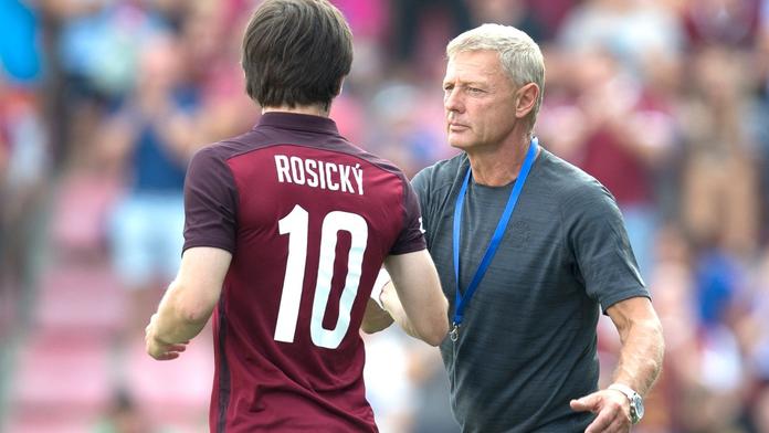 Proč nehraje Rosický?! Zranění, nebo součást taktiky před derby?
