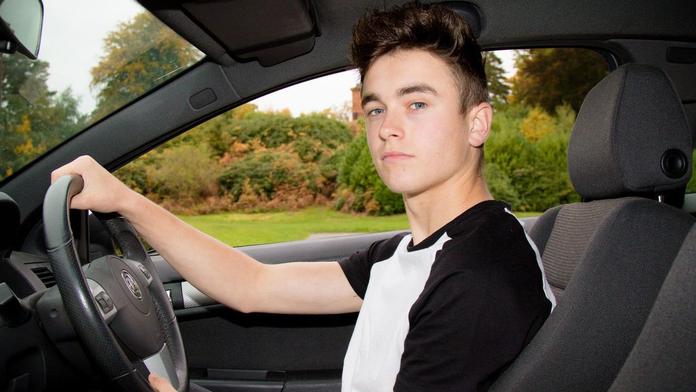 Jak vybrat první auto pro začínajícího řidiče? VELKÝ NÁVOD