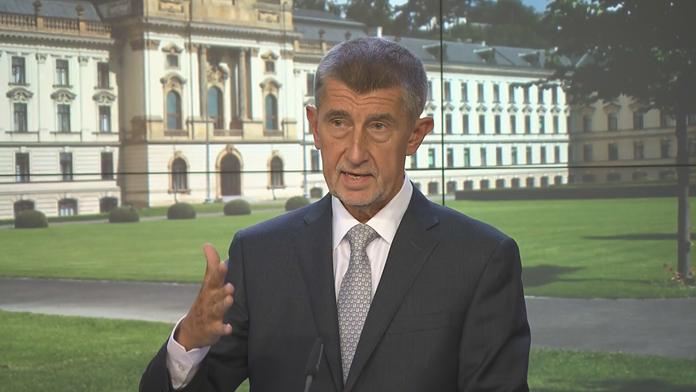 Vláda má splnit 15 výzev. Babiš slíbil dokončit dálnice do roku 2027