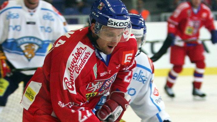 Hokejista Martin Růžička prodělal v Olomouci operaci ramene