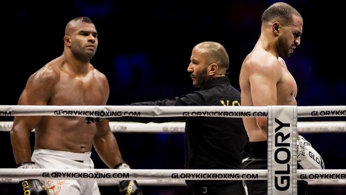 Zase jedl koňské maso? Veterán z UFC dostal za doping roční stopku