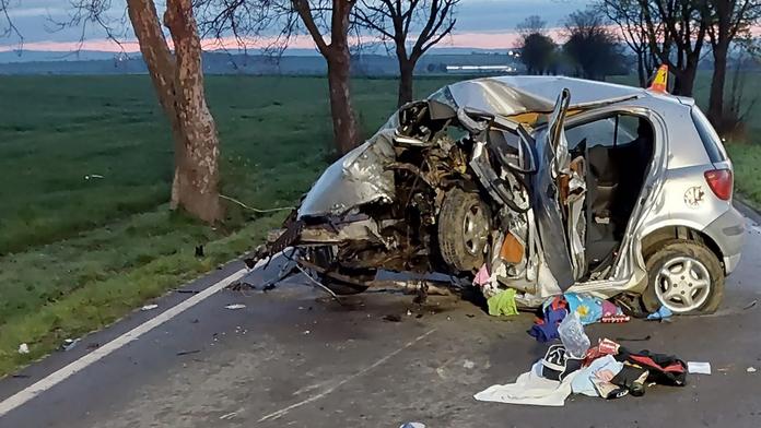 Tragická dopravní nehoda mezi Studencem a Olšany