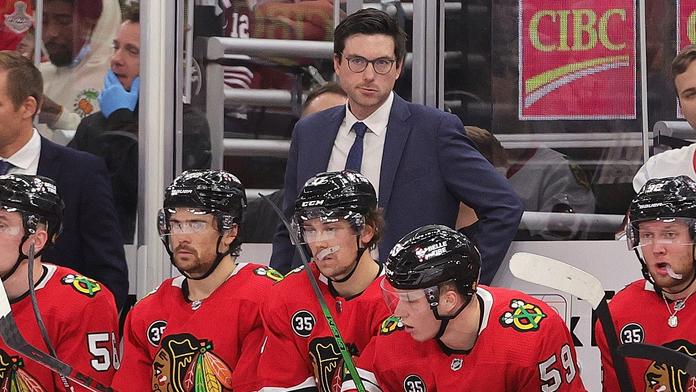 Jedenáct proher stačí, drahoušku. Chicago se rozloučilo s trenérem