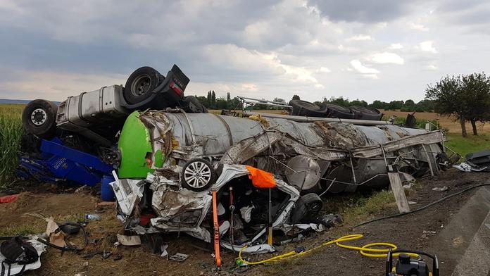 Při nehodě zemřeli tři lidé, přežila jen holčička (4). Viníka teď odsoudili