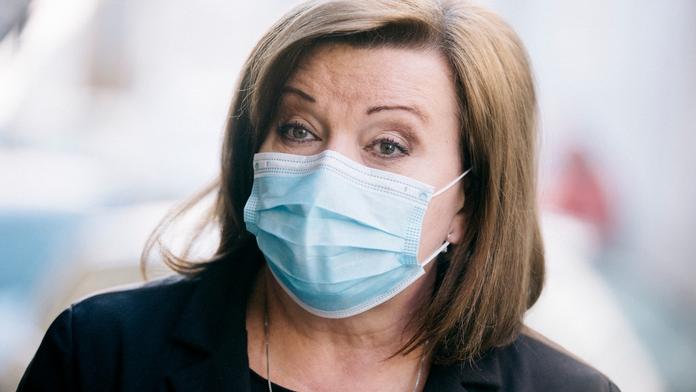 Čím zalepit díry ve státním rozpočtu, ministryně Schillerová ještě neví
