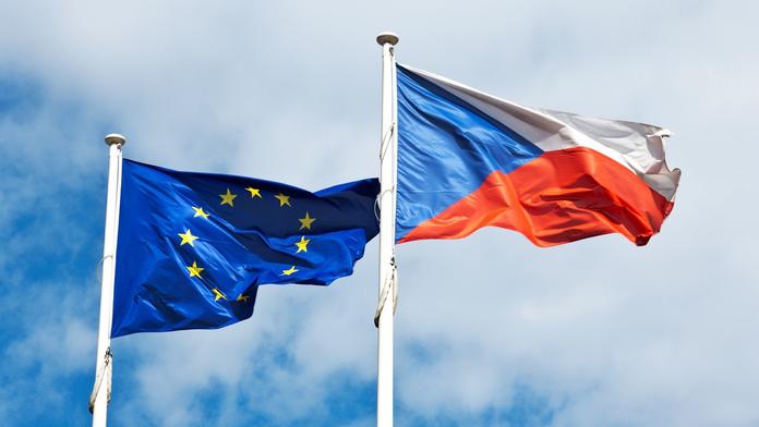 Češi o EU: Z členství máme prospěch, ale zůstáváme skeptiky