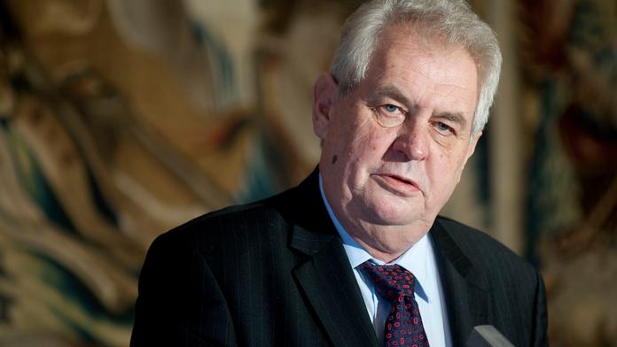 Zeman promluvil ve Štrasburku: Kritizoval europarlament, byrokracii i jídlo