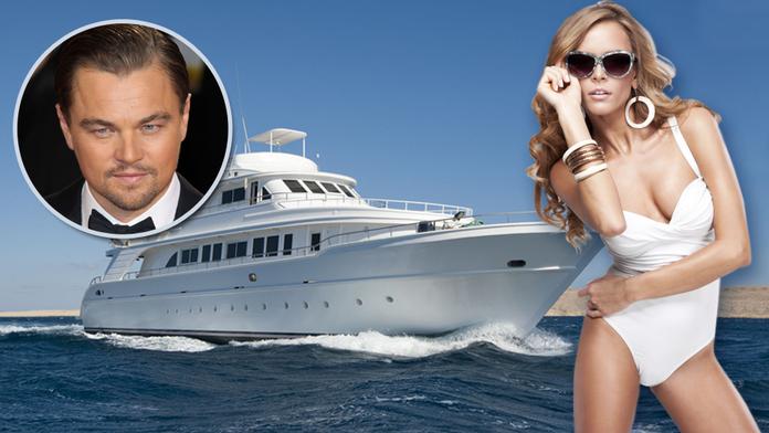 Vlk DiCaprio si užívá MS! Na jachtě mu společnost dělá PADESÁT krásek