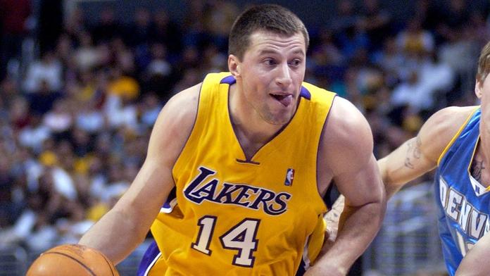 Šampion NBA pomáhá dětem na Ukrajině. Draží vítězné prsteny