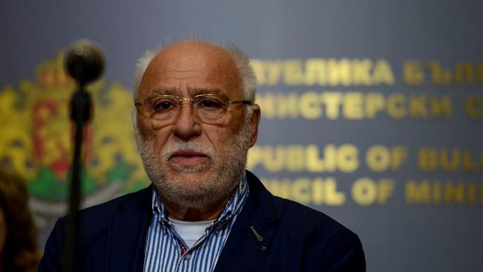 Se zbraněmi z Vrbětic je spojován zbrojař Gebrev. Dvakrát ho otrávili