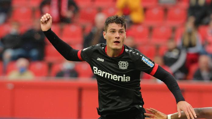 Kadeřábkův Hoffenheim prohrál, Hertha bez Daridy ubránila Schicka