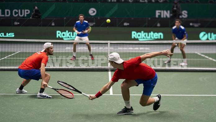 Češi v Davis Cupu po velké bitvě padli s Francií, rozhodla čtyřhra