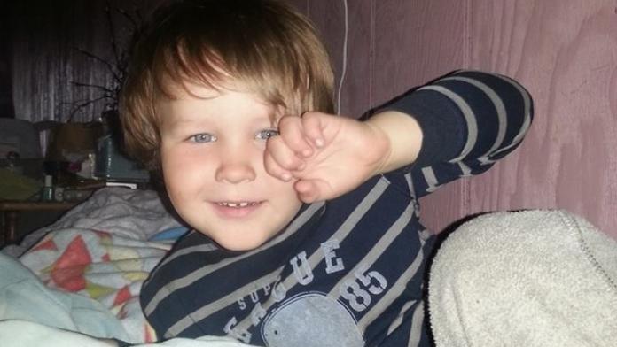 Malého chlapce (5) zastřelil kamarád (11) při hraní videoher