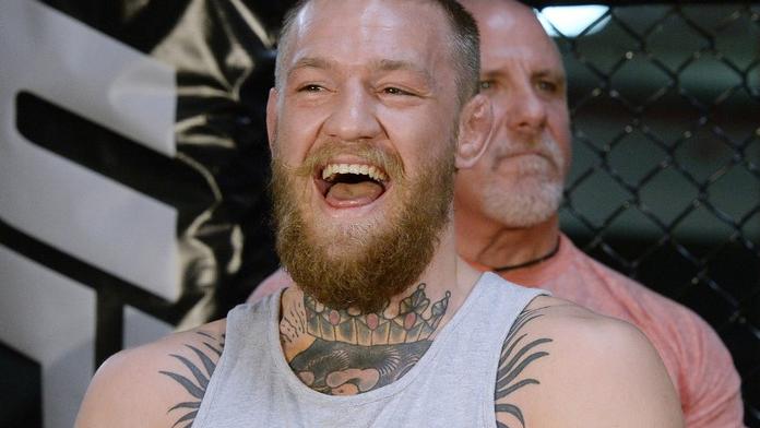McGregor si na Mayweathera věří: Takhle se mu vysmál na internetu!