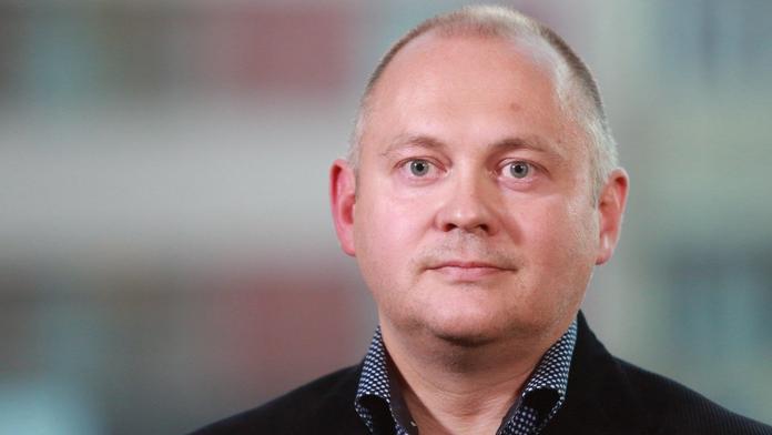 ČSSD povede do voleb muž mnoha skandálů. Hamáček vybral Haška