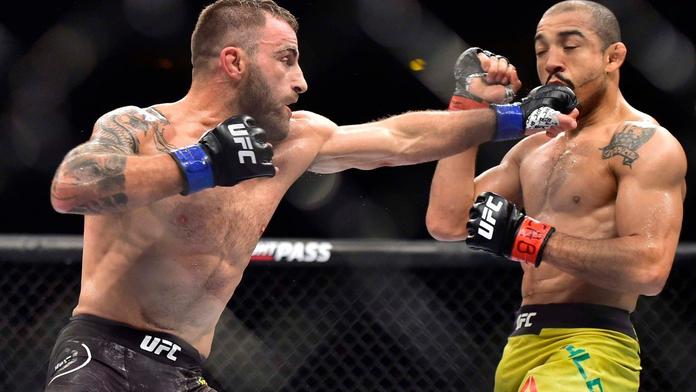 Nejdřív hrál rugby, ale pak přepsal historii UFC!