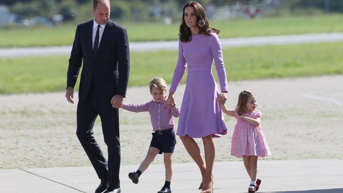 Kate a William byli s prosíkem u královny. Kvůli dětem chtěli speciální povolení