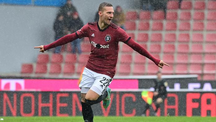 Baník na úvod padl v Liberci. Haraslín zařídil Spartě výhru s Olomoucí