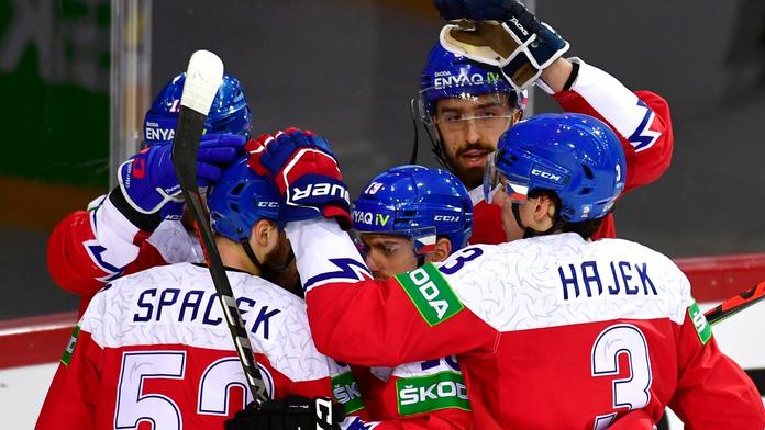 Oslabené Česko rozstřílelo Slováky, ve čtvrtfinále narazí na Finsko