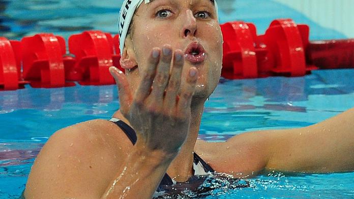 Na zlatého olympionika Kellera je kvůli útoku na Kapitol vydán zatykač