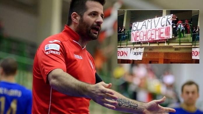 Futsalisty urazil transparent o islámu. Hysterie, tvrdí Slavia