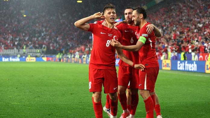 Turecko bere důležité tři body. Krásným gólem rozhodl talent z Realu Madrid