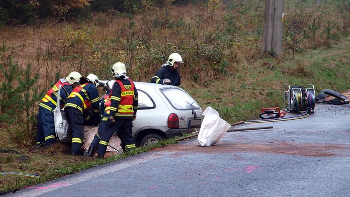 Životy dvou lidí si vyžádaly nehody u Benešova a Jindřichova Hradce