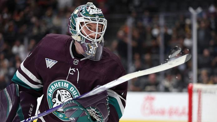 Laso pro Dostála. Hrdina mistrů světa začne v NHL jako jednička