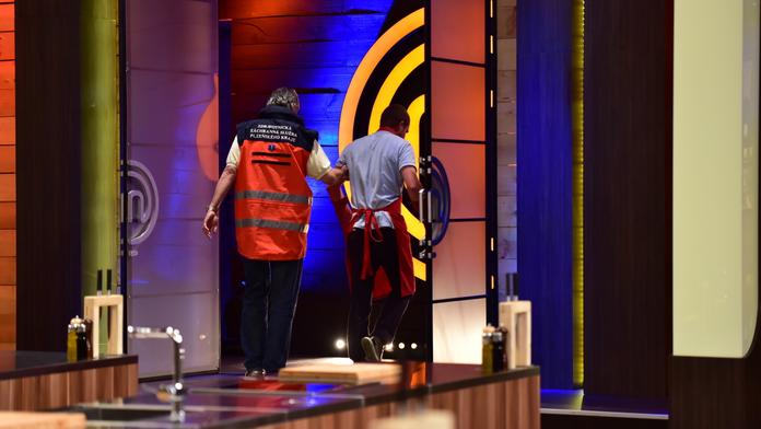 Z kuchyně do nemocnice: Pavel se v MasterChefovi vážně zraní!