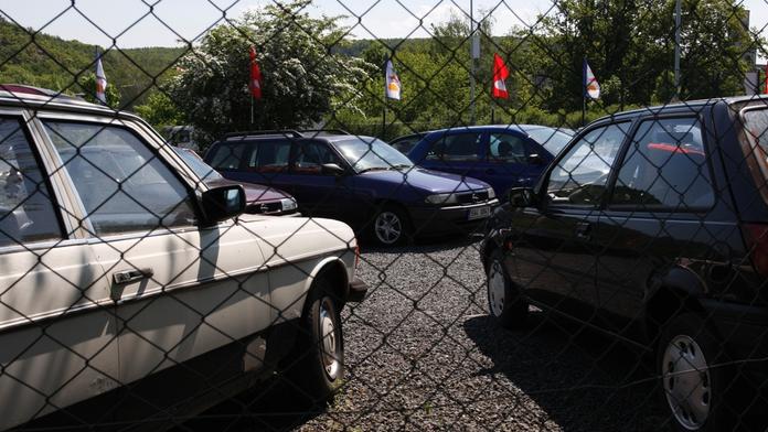 Autobazary kašlou na původ vozů. Hlavně že mají prachy