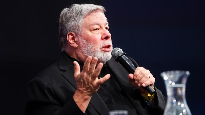Spoluzakladatel Applu Steve Wozniak byl hospitalizován v nemocnici, vyšetření odhalilo mrtvici