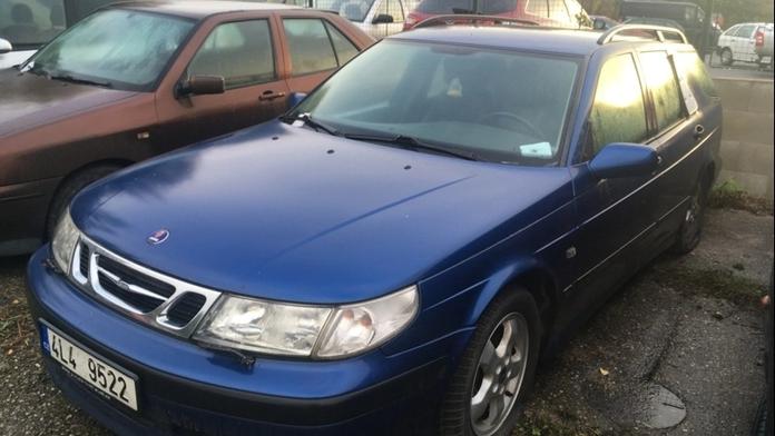 Pořiďte si auto za pakatel, v Ústí nad Labem začíná unikátní aukce. PŘEHLED