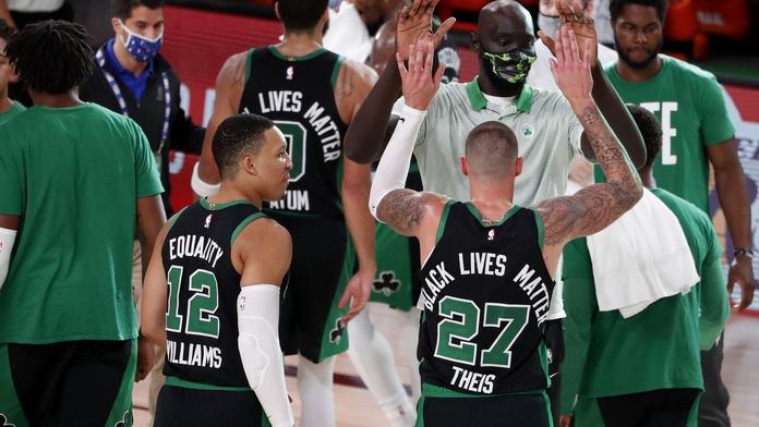 První mečbol odvrácen: Celtics ještě do finále Miami nepustili