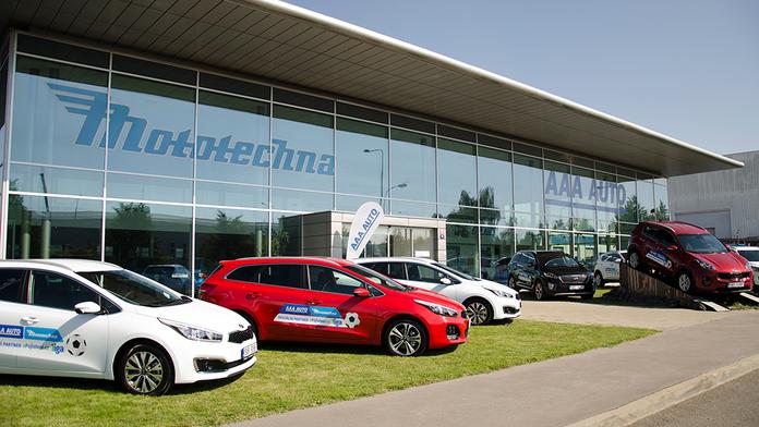 AAA AUTO poskytne české nejvyšší fotbalové soutěži 105 vozů v hodnotě 70 000 000 korun