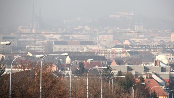 V sobotu se trochu oteplí, bude kolem 15 °C