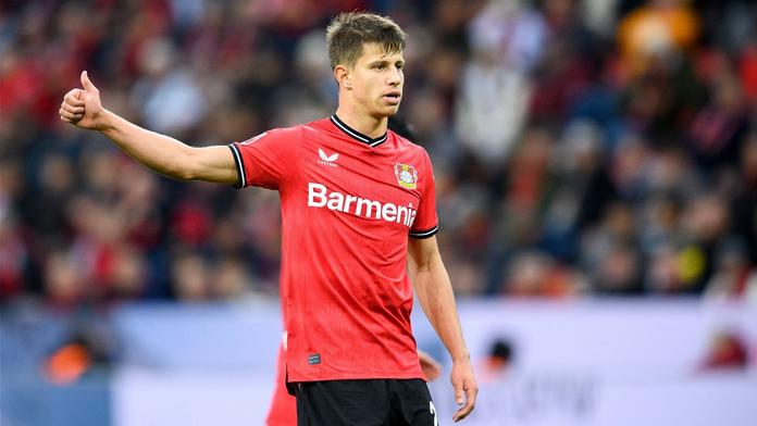 Los EL: Na koho půjde Hložek se Schickem? Ve hře je Arsenal i Hancko
