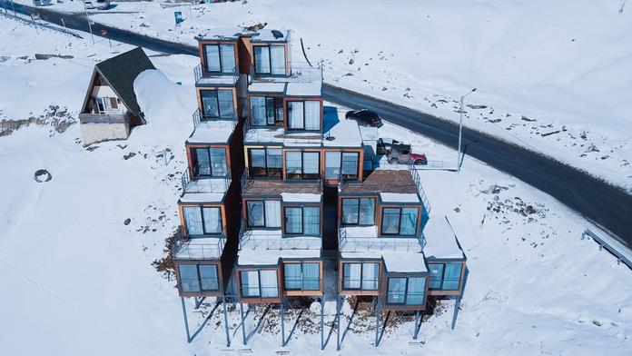 Luxus v kontejneru? Tenhle horský hotel vám vyrazí dech!