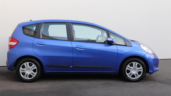 Spolehlivé a za dobrou cenu: TOP 5 hatchbacků, které se teď vyplatí!