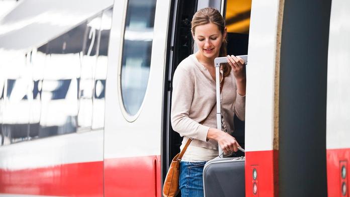 Stát vyplatí dopravcům miliardy! Kontroly odhalily chyby u slev