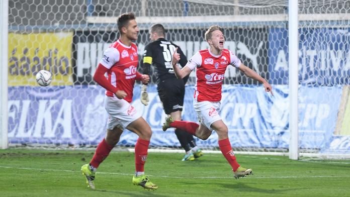 Problémy ještě před startem ligy. Ligová fotbalová asociace odkládá dva zápasy