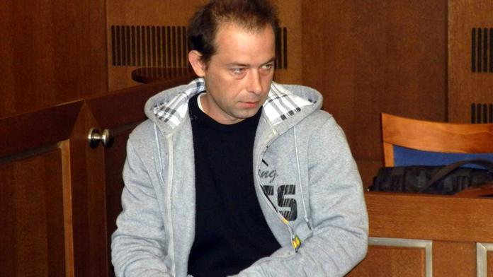 Měl znásilnit vlastní děti! Je to pomsta exmanželky, brání se obžalovaný