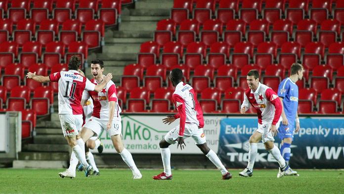 SLAVIA rozhazovala jako BLÁZEN! Jak ze ŠLAMASTIKY?
