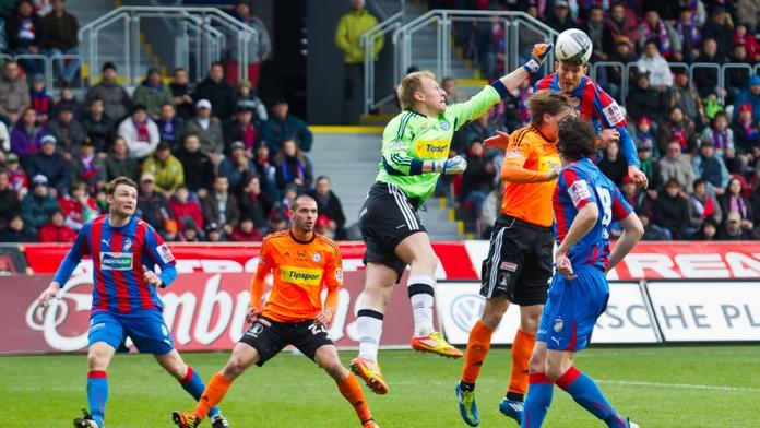 Plzeň zkolabovala a od Olomouce schytala debakl. Dukla vyhrála v Hradci
