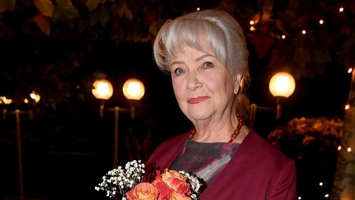 Carmen Mayerová